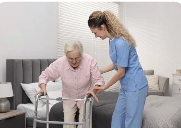 Caregiver with resident at Citrus Manor